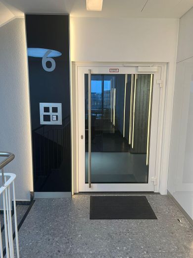 Langfristige Untervermietung | Moderne Co-Working Arbeitsplätze| nahe Hauptbahnhof Essen – Eingang