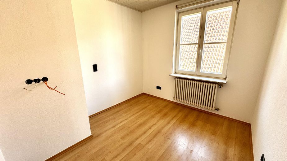 Erstbezug nach Sanierung | Helle 3,5-Zimmer-Wohnung in bester Innenstadtlage – Büro / Kinderzimmer