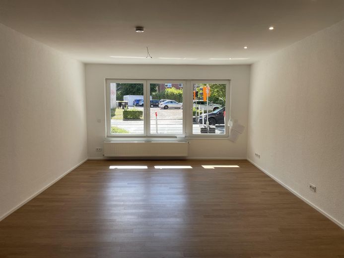 Teraslı 2 odalı yeni bina dairesi (81 m²) – zemin katta ilk kullanım | Recklinghausen-Nord – Schallschutzfenster 