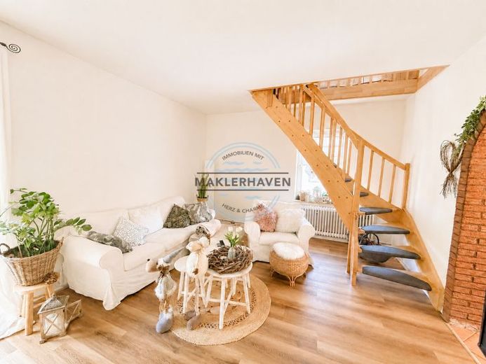 Attraktives Zweifamilienhaus in gefragter Wohnlage ideal für Familien und Generationenwohnen – Foto 1