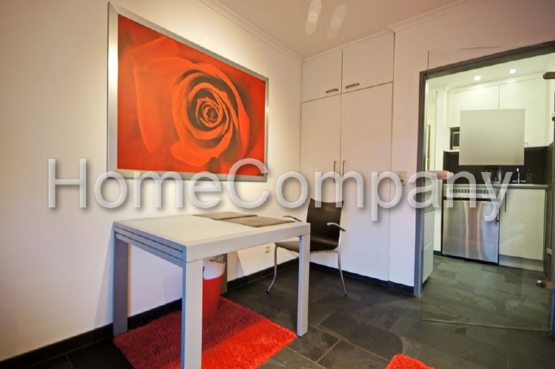 Hochwertig und modern möbliertes Apartment in attraktiver Lage, KFZ-Stellplatz möglich, 5 Minuten Fahrzeit zur Ruhr-Universität – 94864ff39b019d662df23e72003d9393224586fa.jpg