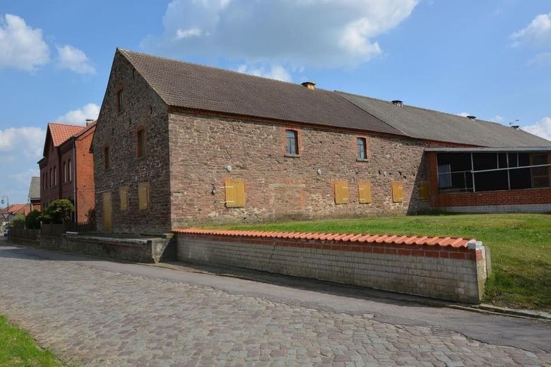Straßenansicht