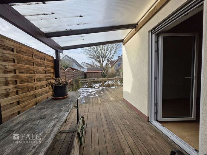 Pendler aufgepasst, das ist Ihr Haus! Viel Platz mit top Infrastruktur, Teilvermietung möglich – Terrasse