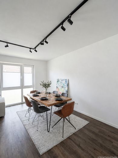 2023 yapımı dubleks · bağımsız ev girişi · balkon · 3 oda · mobilyalı mümkün – Fotoğraf 8