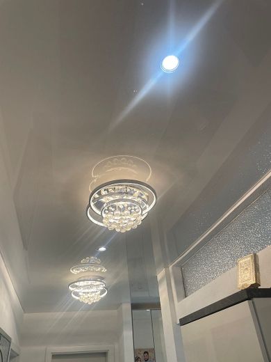 ¡Moderno piso de 3 habitaciones con plaza de aparcamiento en garaje subterráneo y ubicación privilegiada – ¡SIN COMISIÓN y disponible de inmediato! – Foto 4