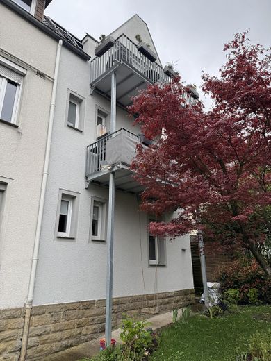 Charmante 3,5 Zimmer- Altbau-Wohnung mit Gartenanteil in begehrter Lage Killesberg/Feuerbach – Balkon