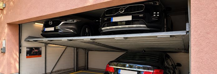 Disponible de inmediato. Plaza de garaje en Dresden-Löbtau. Emil-Ueberall-Straße 27 – 4fach-Garagenparksystem 