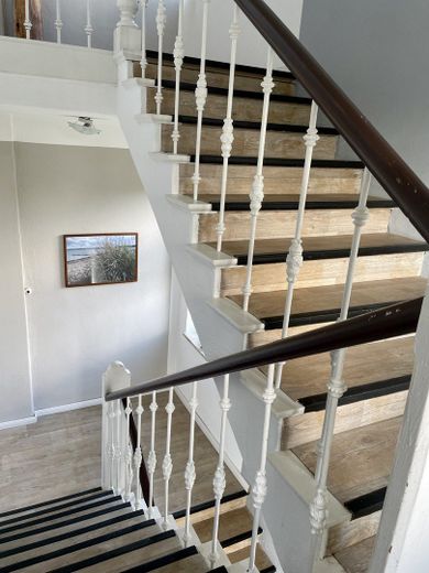Treppenhaus für 3 Wohnungen
