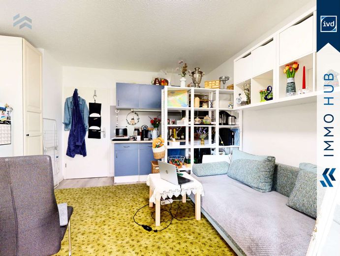 ++ Singlewohnung mit Terrasse, Stellplatz  &  Hobbyraum ++ – 5311695-x8a68MKK8DALSF8bSZYt6FdR-Wohnzimmer mit EBK.jpg