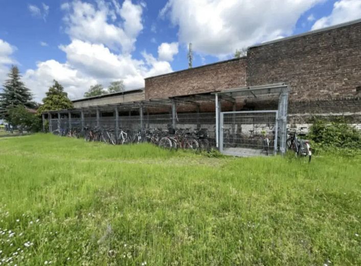 Top Lage in Ehrenfeld - Möblierte, exklusive 1-Zimmer-Wohnung – Fahrradbox