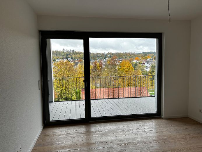 Top moderne, neuwertige 2 ZiKüche/Bad/ großer Balkon - Königsbergerstraße 1b – Foto 18