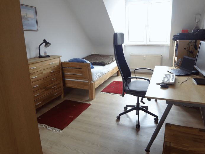 Kinder-/Arbeits-/Gästezimmmer