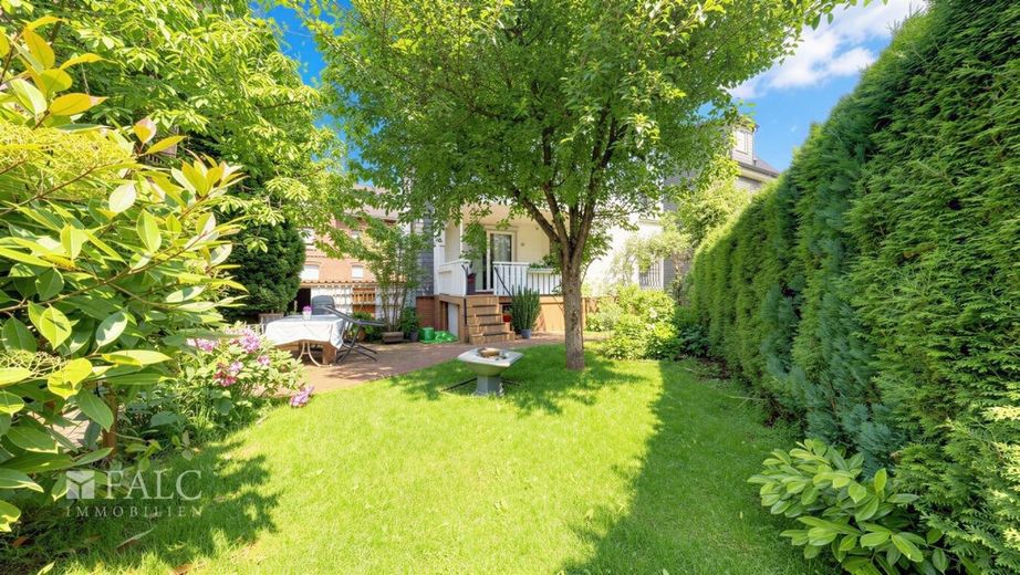 Familienglück mit Garten, Freiraum &amp; unzähligen Möglichkeiten – Garten