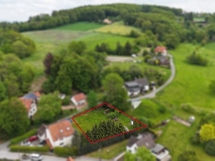 नया निर्माण क्षेत्र नहीं, बल्कि पड़ोस: व्लोटो में बड़ी संभावनाओं वाला भवन भूखंड – फोटो 1