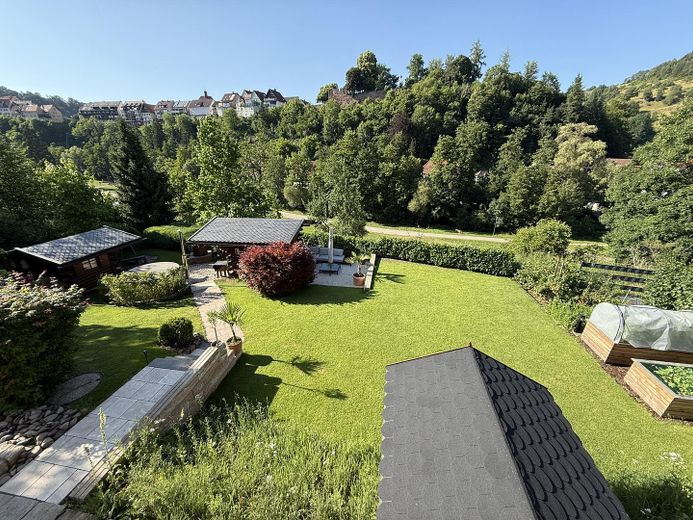 Maison individuelle avec appartement indépendant et vue dégagée *sans commission* – Blick von der Terrasse EG