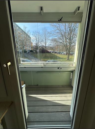 15.000€ Traumküche in einer schönen hellen 3 Zimmerwohnung – Balkon 