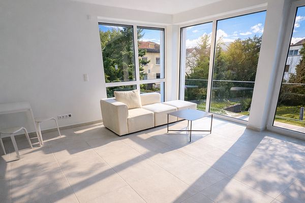 Neubau! Möbliertes Penthouse-Apartment in einem QNG-zertifizierten Green Building in Kelsterbach