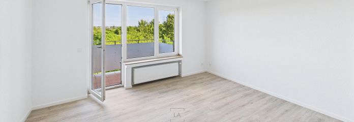 ** Primera ocupación** Vivienda de 2 habitaciones recién reformada con balcón | Ideal para uso propio e inversores