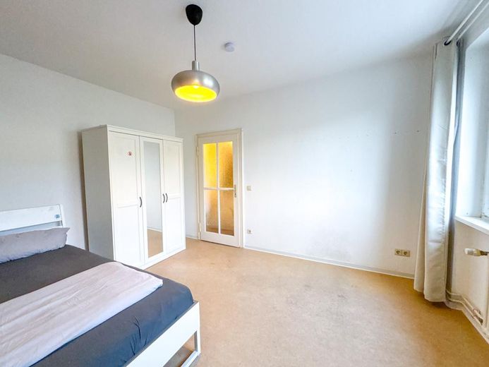 Helle, Bezugsfreie 2-Zimmer Wohnung, 2.OG in Prenzlauer Berg – Zimmer 1