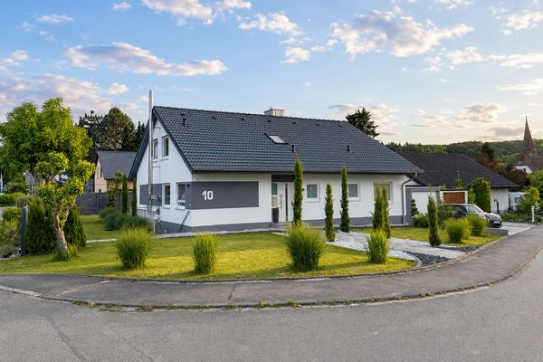 Großzügiges Einfamilienhaus in ruhiger Lage von Bietingen – einziehen & wohlfühlen