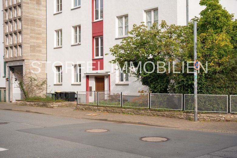 Stylische Dachgeschosswohnung mit City-Flair in Bielefeld Mitte – Außenansicht Gegenüber