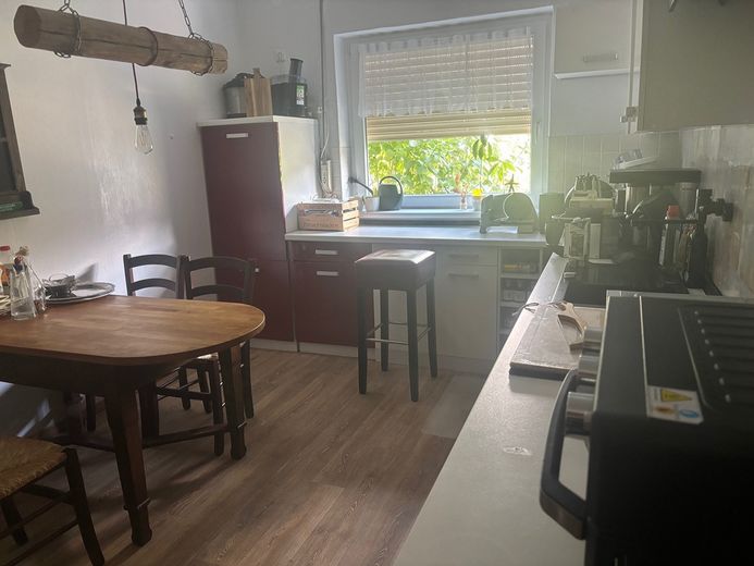 Casa unifamiliare a Kaufungen con appartamento indipendente – Foto 7