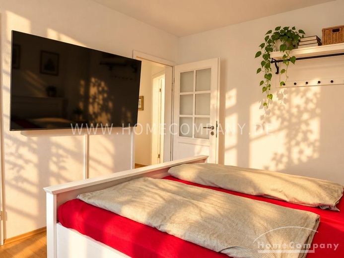 Voll möbliertes 6-Zimmer-Haus mit schönem Garten – ce8dbe6d8a969596445c88574c77e2ae0b35ded6.jpg