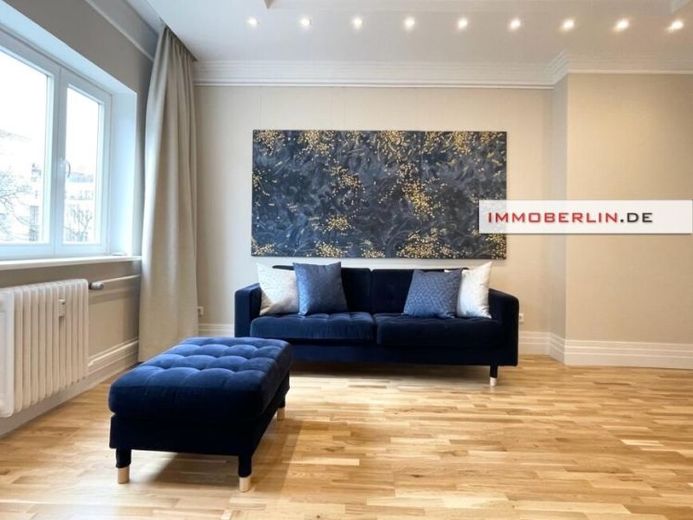 IMMOBERLIN.DE - 2022 yılında Preußenpark ile Olivaer Platz arasında güney cepheli loggialı, eksiksiz yenilenmiş seçkin daire – Fotoğraf 1