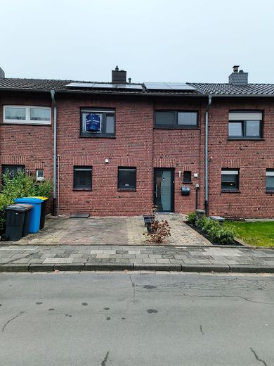 Vorderansicht Haus 