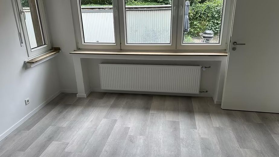 Kernsanierte 2-Zimmer-Erdgeschosswohnung mit Gartennutzung & optionaler Garage – Foto 8