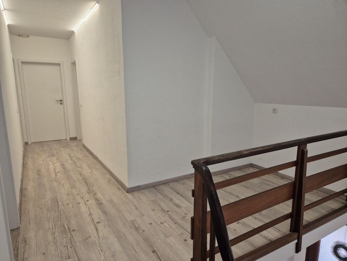 1-2 Familienhaus im Bielefelder Osten (von Privat) – Flur OG