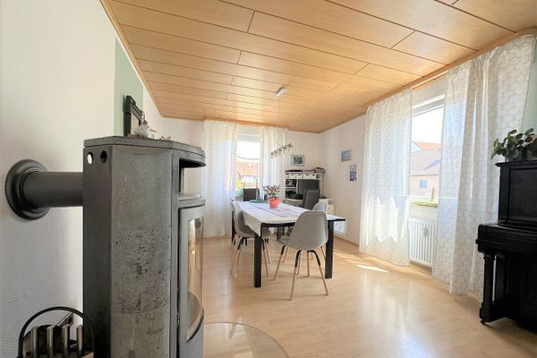 Ampio appartamento maisonette in edificio plurifamiliare parzialmente ristrutturato dal punto di vista energetico