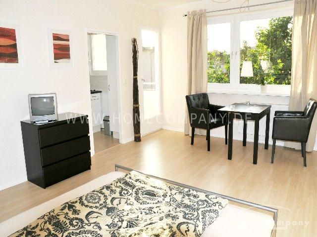 Schöne 1 Zimmer Wohnung mit Balkon in Berlin Wilmersdorf – 8f7aaed5ad572ac01944ada8dbf0f0c08cb3b1ee.jpg
