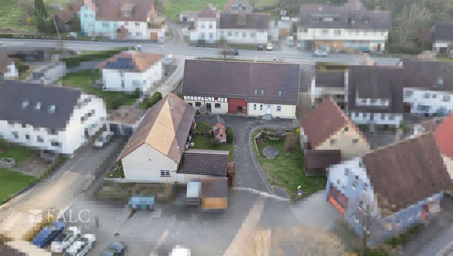 Hofanwesen mit Potenzial - FALC-Immobilien Öhringen – Luftaufnahme Nord-Ost