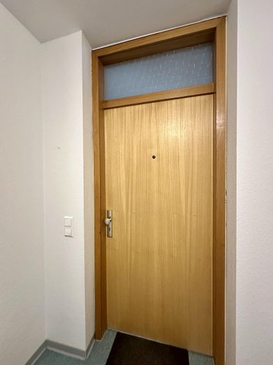 11_Eingangstüre