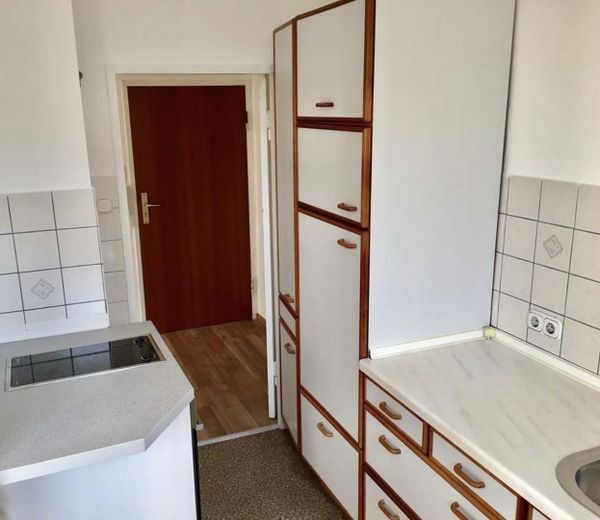 Helle 2-Zimmer – Eigentumswohnung im 1. OG  in Frankfurt-Höchst – Küche