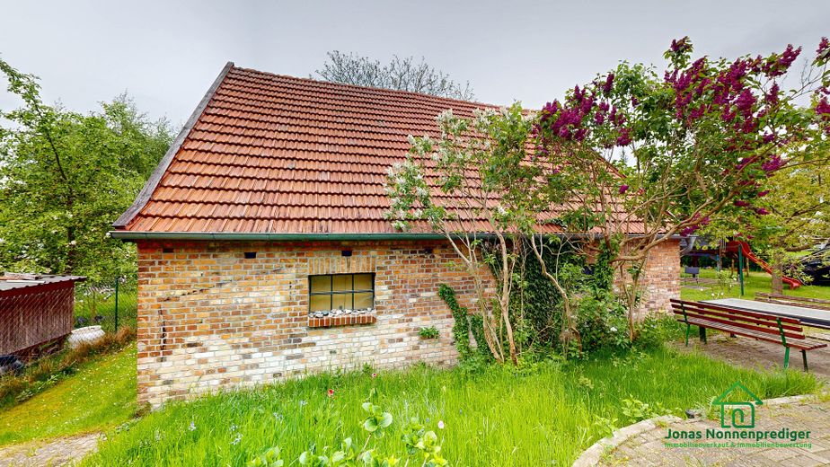 Reihenmittelhaus mit Garage und Garten - für den Käufer provisionsfrei – Foto 12