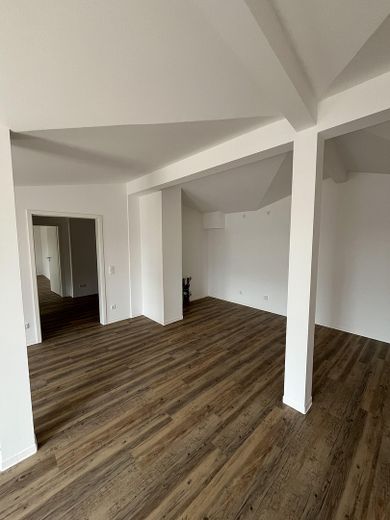 Charaktervolles Wohnen im Speicherensemble – jetzt günstiger mieten! – Foto 4