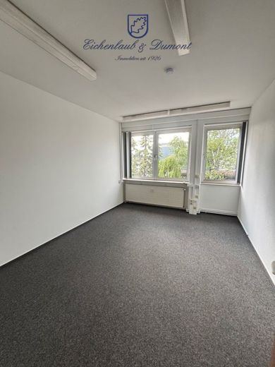 Moderne Bürofläche im Gewerbegebiet Saarlouis-Röderberg – Büro