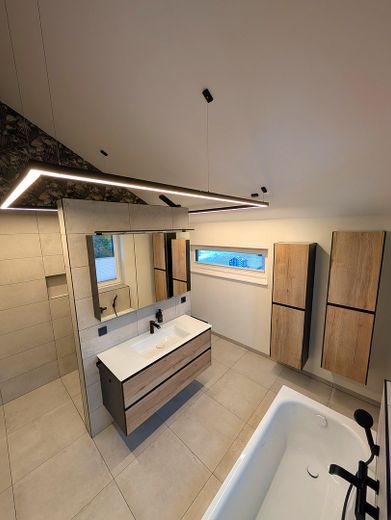 Badezimmer OG