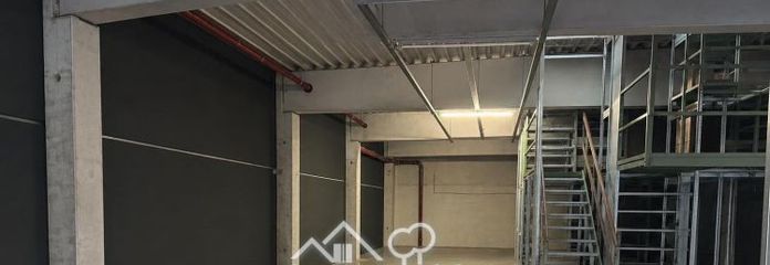 Nave industrial/de almacenamiento aprox. 482 m² · Polígono industrial de Würselen