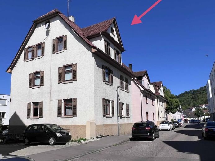 73207 Plochingen: 4-FH in der Innenstadt. Sanierungsbedürftig. Vermietet. – फोटो 1