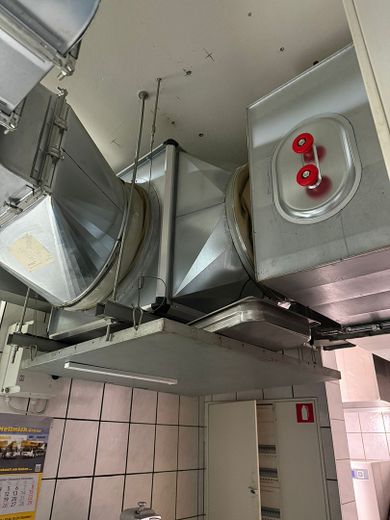 Stylowa restauracja / lokal dla wyrafinowanej gastronomii śródziemnomorskiej w Darmstadt-Griesheim – Foto 48