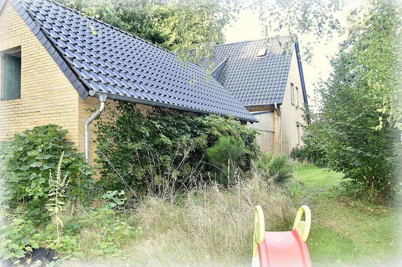 NordSeite, Richtung Straße