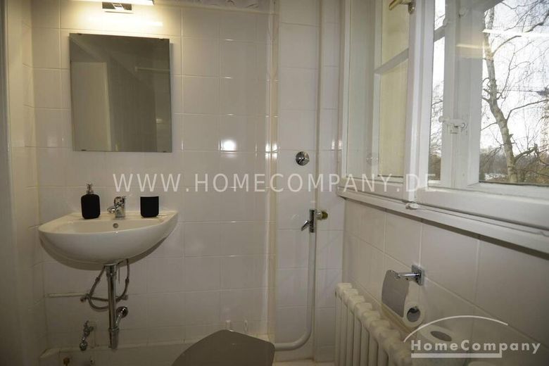3 room apartment in Westend, Berlin, furnished – 5b75d88396857bc95b8cbc4791dee56f8658b46c.jpg