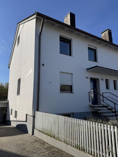 DHH mit Traum-Garten & unverbaubarem Blick – 160 m², 500 m² Grundstück, Neu-Esting – Foto 1