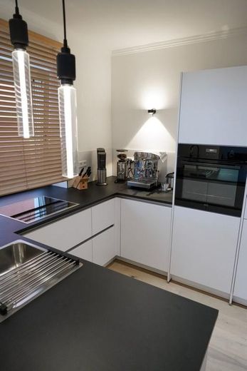 Exklusive, kernsanierte 3-Zimmer-Wohnung im Lehenviertel – Foto 16