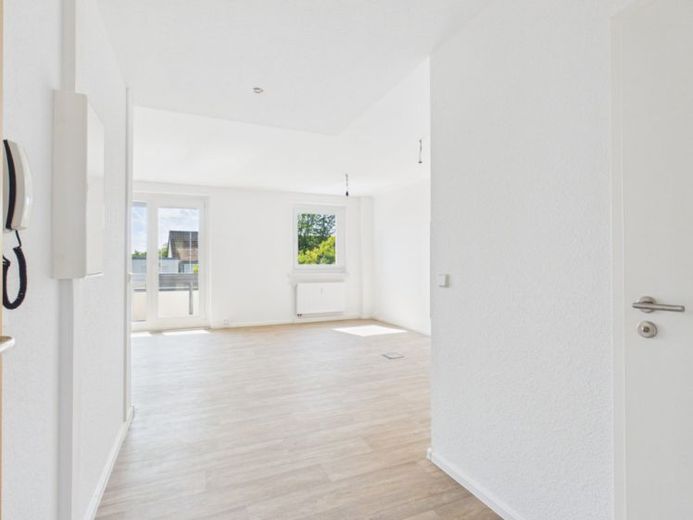 Erstbezug nach Umbau: Top 2-Raum-Wohnung am Kapellenberg! – Foto 1