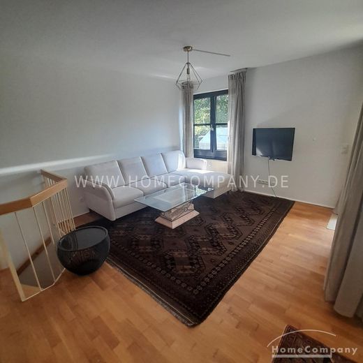 Vollmöblierte 3-Zimmer-Apartment mit Terrasse – 28827145ce762620d80833f1d03c47a9fe1efc5e.jpg