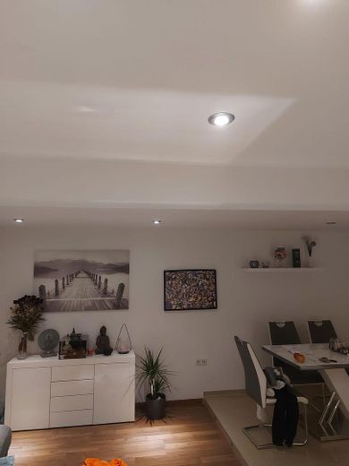 Helle 3-Zi.-Wohnung (72m²) mit EBK in Weil der Stadt-Merklingen – Ideal für Paare & Singles – Esszimmer